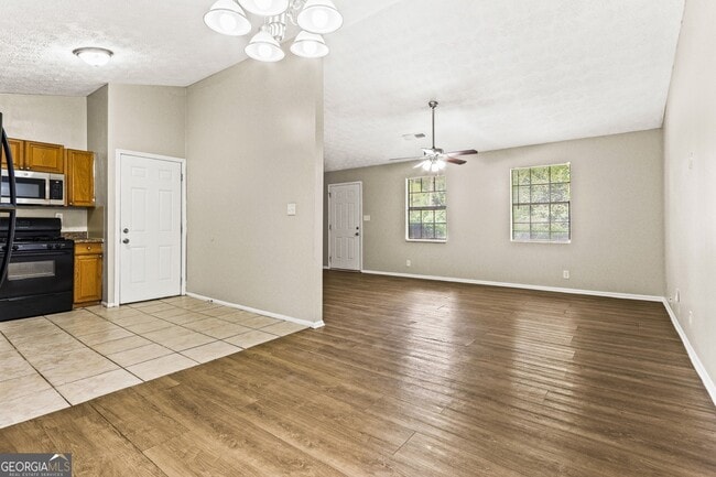 Photo - 1152 Holly Hills Dr SW