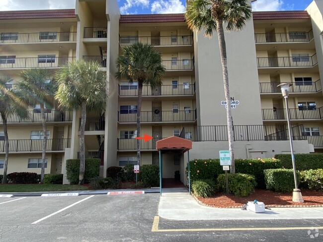 Building Photo - 3661 Via Poinciana Unit 211 Rental