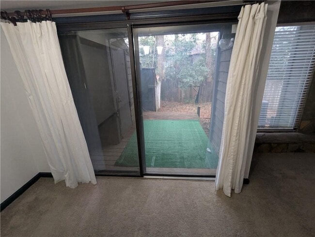 Photo - 232 Toweridge Dr SW