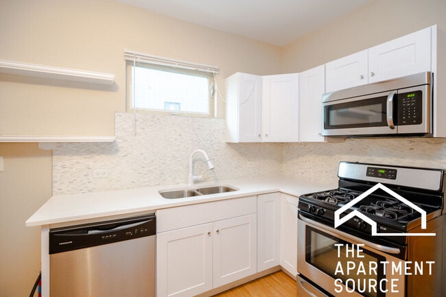 Photo - 2447 N Clybourn Ave