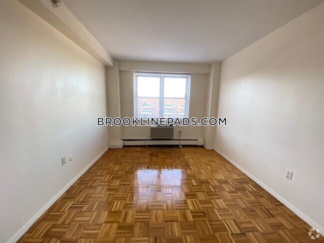 Building Photo - 185 Freeman St Rental