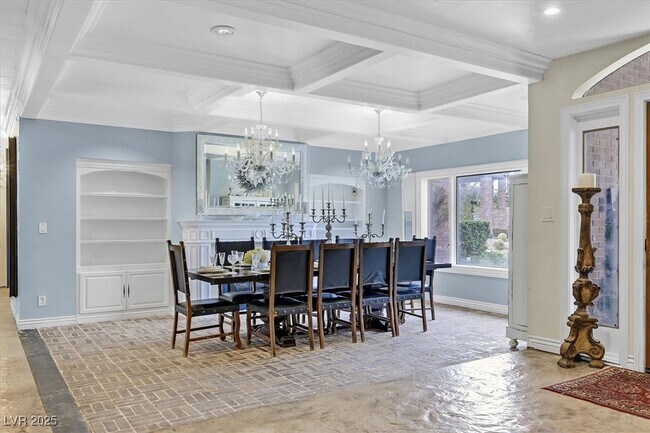 Photo - 2440 High Vista Cir