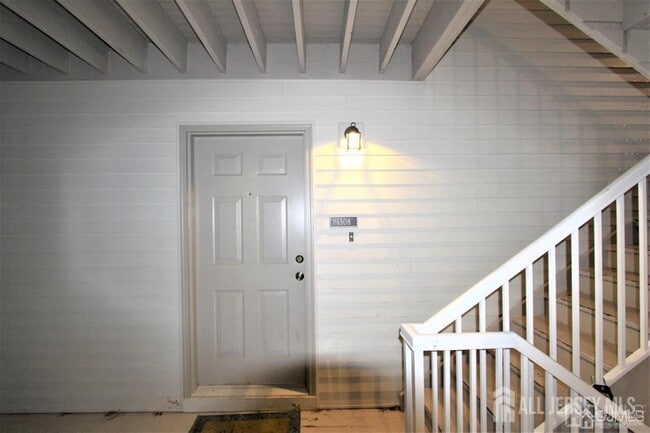 Photo - 1508 Ravens Crest Dr