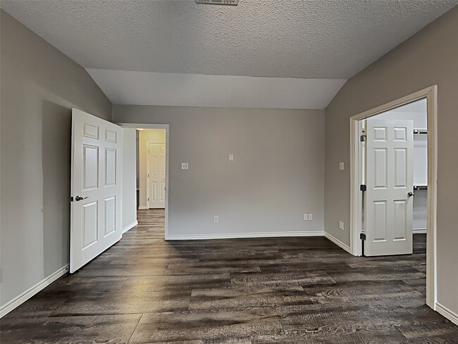 Photo - 2955 County Rd 855B