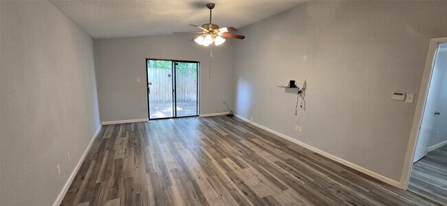 Photo - 6311 Dawnridge Dr