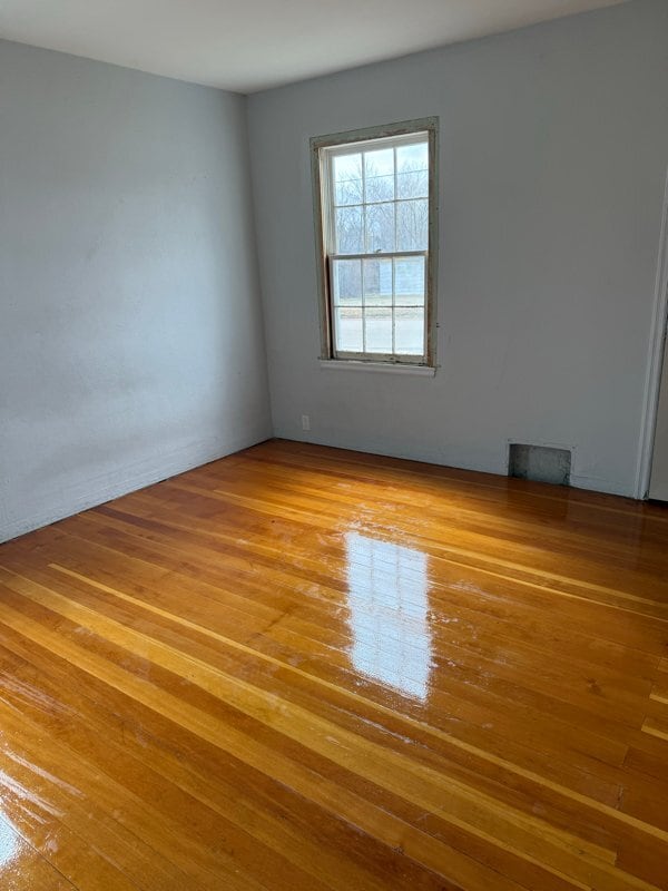 Photo - 138 W Laurel Ave