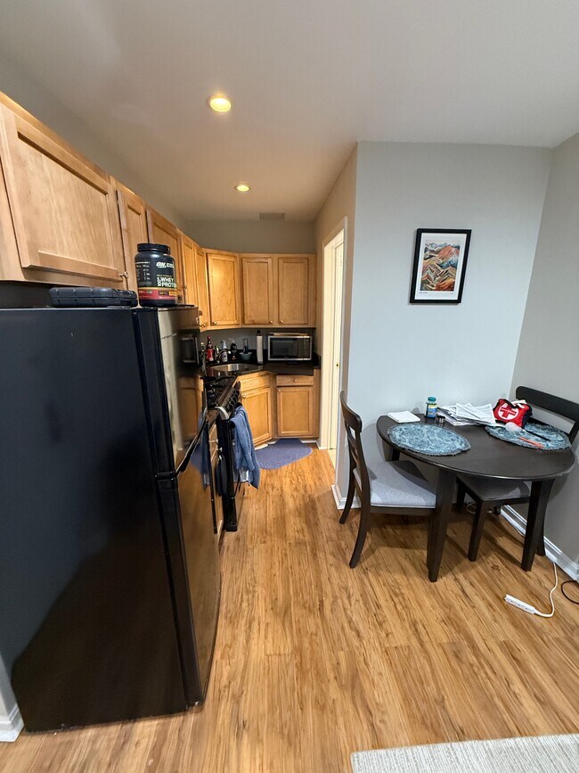 Photo - 26 Battery St Unit 3T