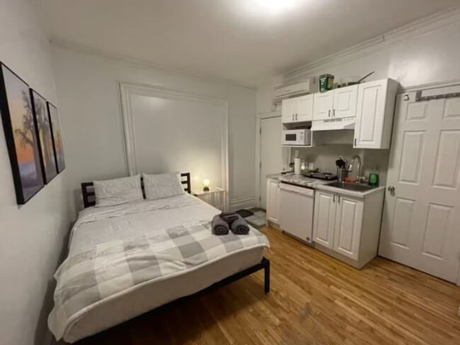 Photo - 4072 A Rue Drolet-SI ID1222990P Unité SI ID1222990P