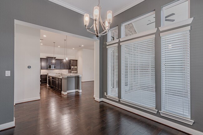 Photo - 112 Sundown Ridge Pl