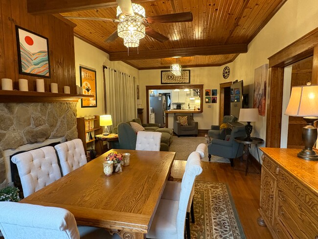 Photo - 940 S Cedar St