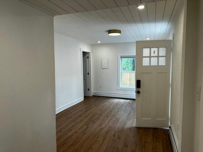 Photo - 833 E Kiowa St