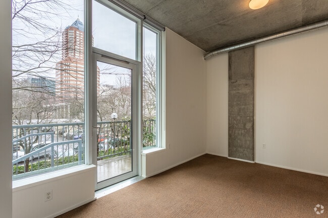 1BR, 1.5BA Townhome - 935 SF
