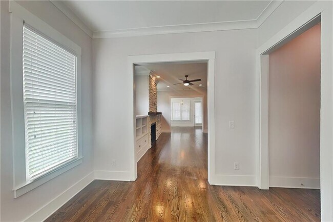 Photo - 1322 English St NW