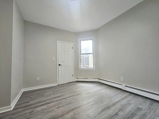 Photo - 137 Wilkinson Ave Unit 2A