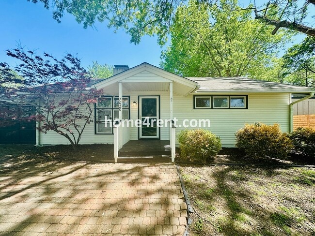 Photo - Charming Ranch Style, Prairie Village Home w/ a Fenced Yard, Updated Baths, and All Appliances In...