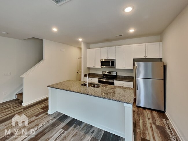 Photo - 122 Fosters Gln Pl