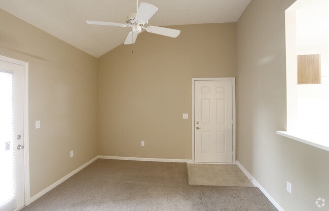 1HAB, 1BA - 672 ft² - Meridian Oaks