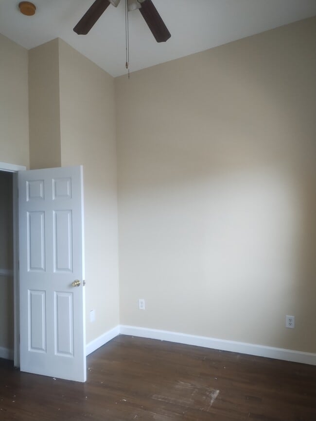 Photo - 17 Wallis Ave Unidad 2