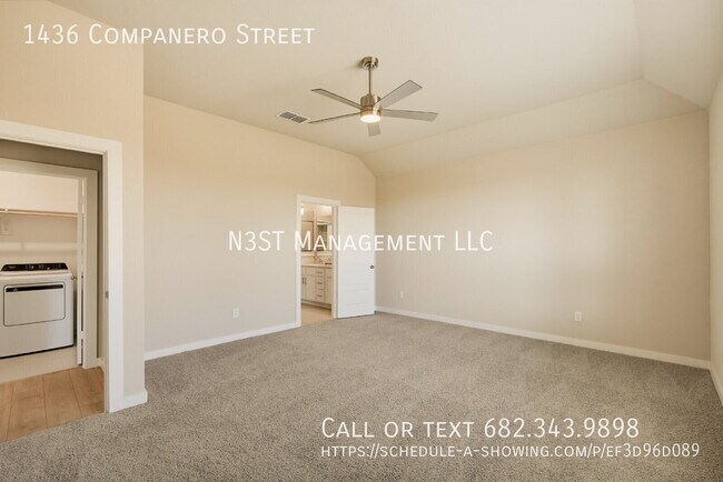 Photo - 1436 Companero St