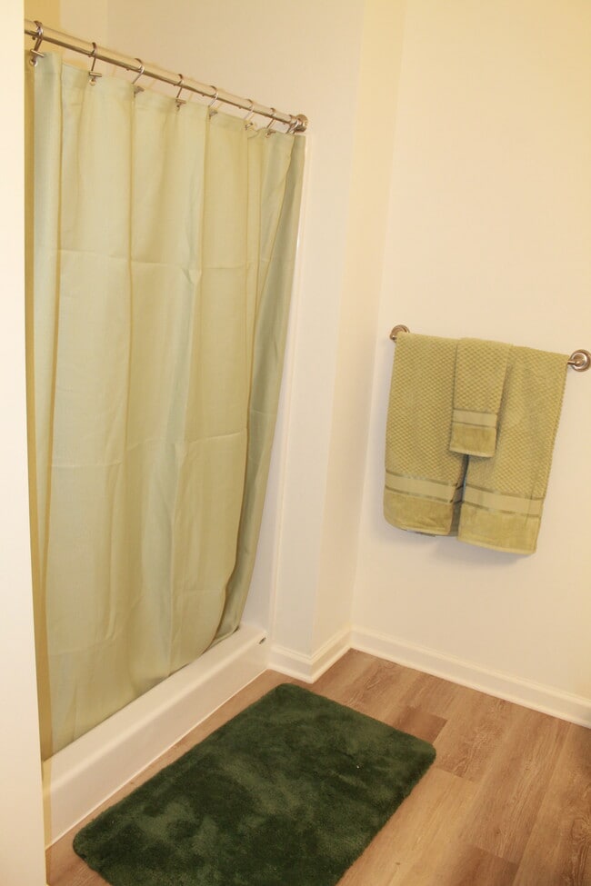 Madison Village Apartments (Winchester) For Rent in Winchester, VA