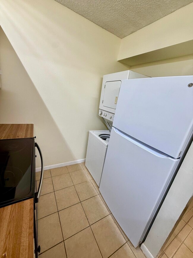 Photo - 3764 N University Dr Unit I-8