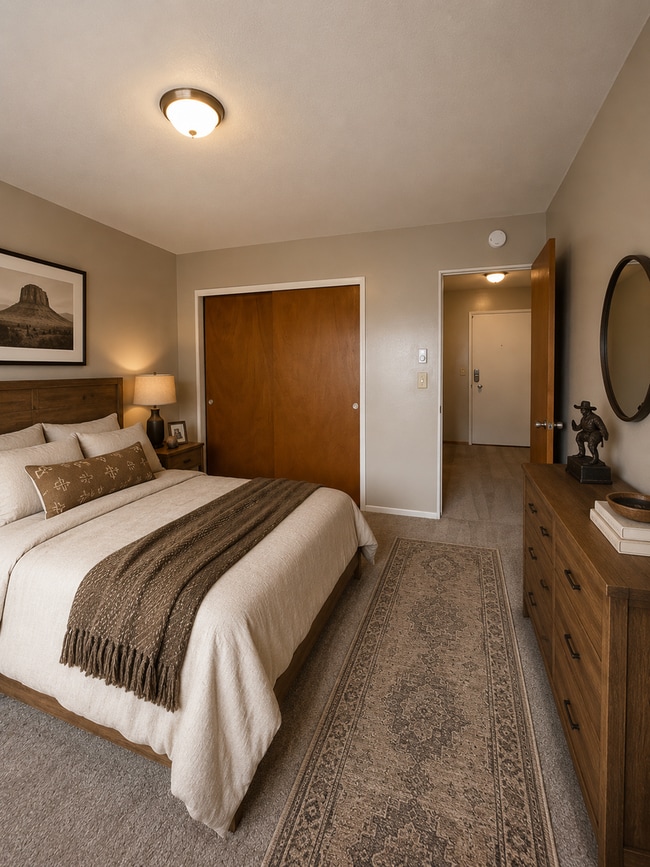 Photo - Keyless Entry • On-Site Laundry • Free WiFi Unidad 22