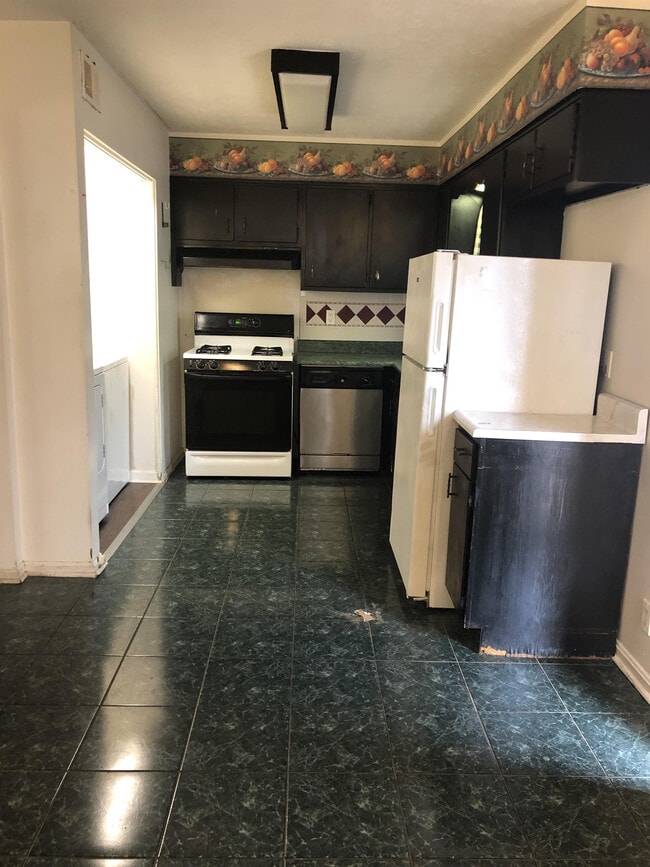 Photo - 1235 Morgan Ave