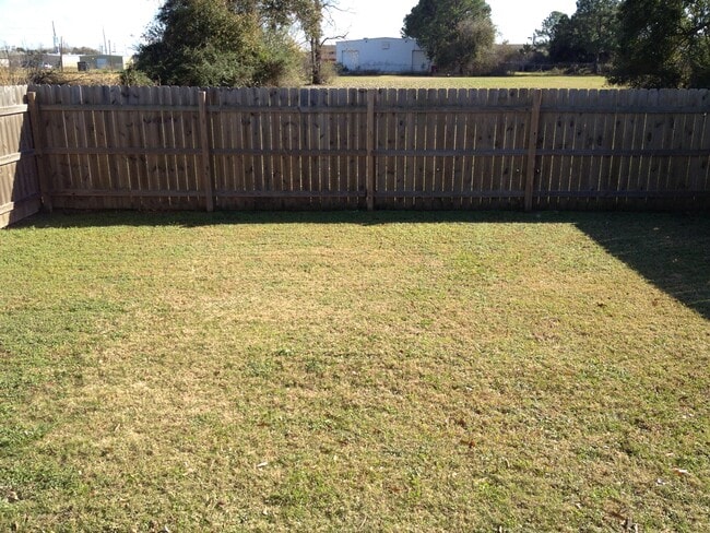 Photo - 125 Carter St