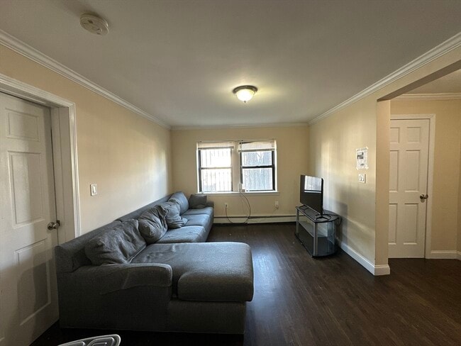 Photo - 435 Walnut Ave Unit A