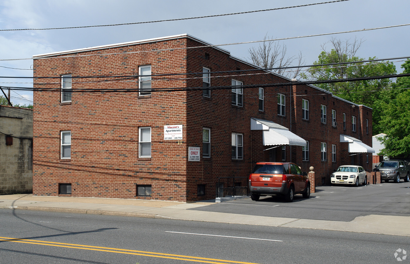 Vincent Apartments - Vincent Apartments