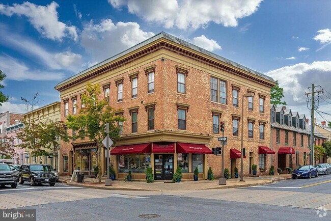 Building Photo - Wonderful Condo in Downtown Frederick Unit 301