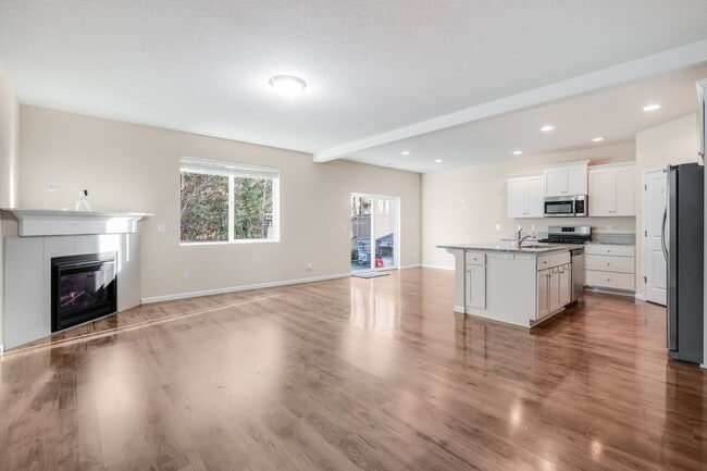 Photo - Beautiful 5 bed, 4.5 bath rental home in North Bethany!