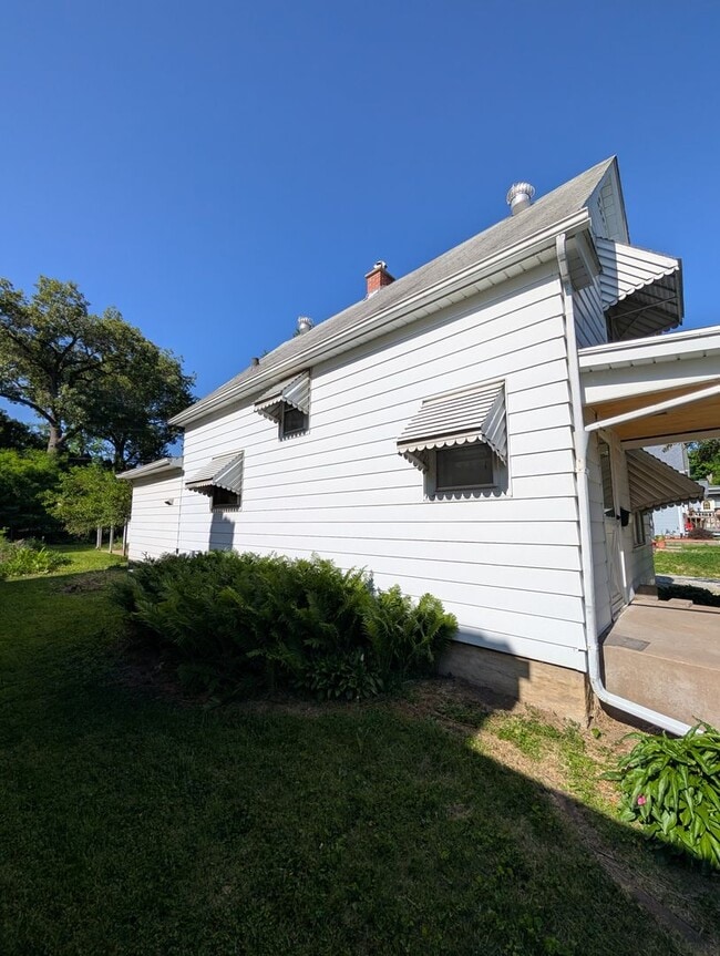 Photo - Affordable Moline Apartment in a Prime Quad Cities Location!