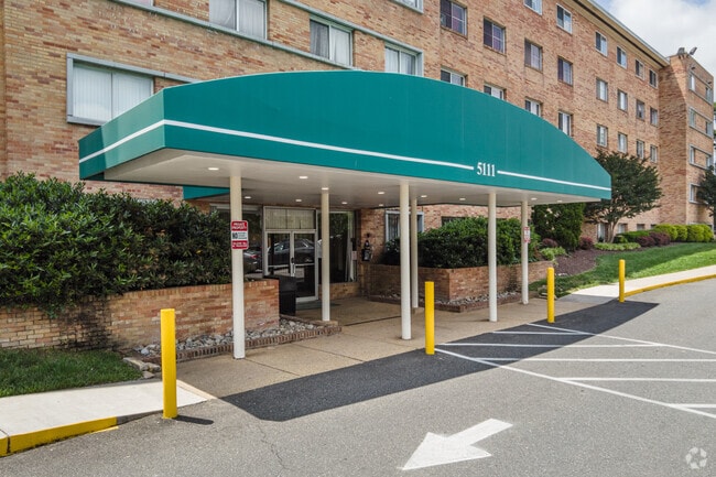 Photo - Columbia Knoll