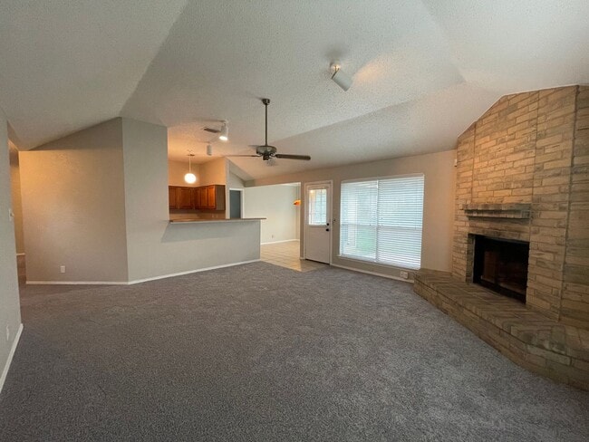 Photo - CUTE 3 BEDROOM HOME ON CUL-DE-SAC WITH LARGE BACK YARD*FRESH INTERIOR PAINT*2 CAR GARAGE*FIREPLAC...