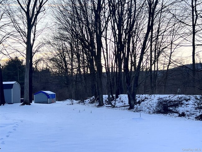 Photo - 13 Herlings Rd