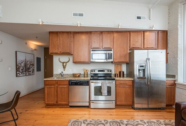 Photo - 1200 Walnut St Unit #601