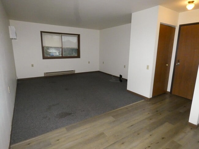 Photo - 401 Grant St