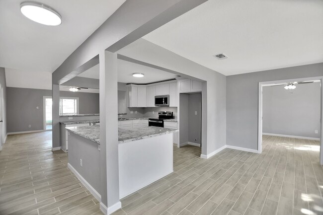 Photo - 1505 New Orleans St