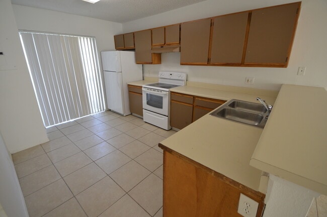 Photo - 2 Bedroom 2 Bath in Winter Park AVAILABLE AUGUST 17th! Unit E107