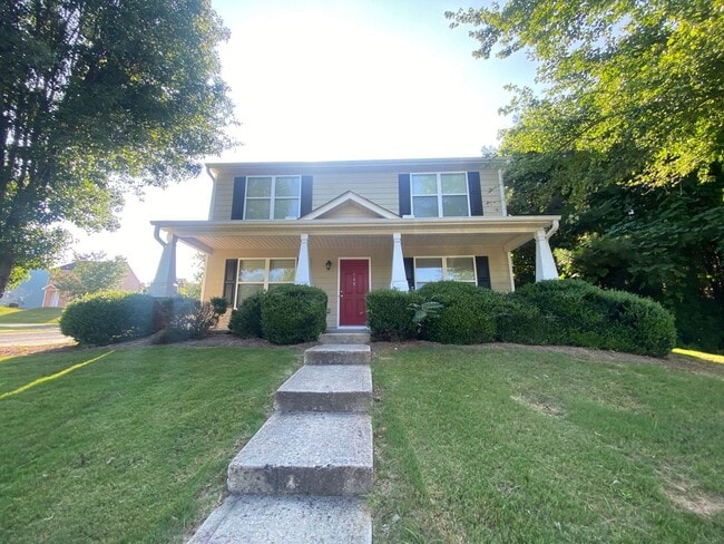Building Photo - BRIDGEWATER HOME! PRE-LEASING FOR AUGUST 2...