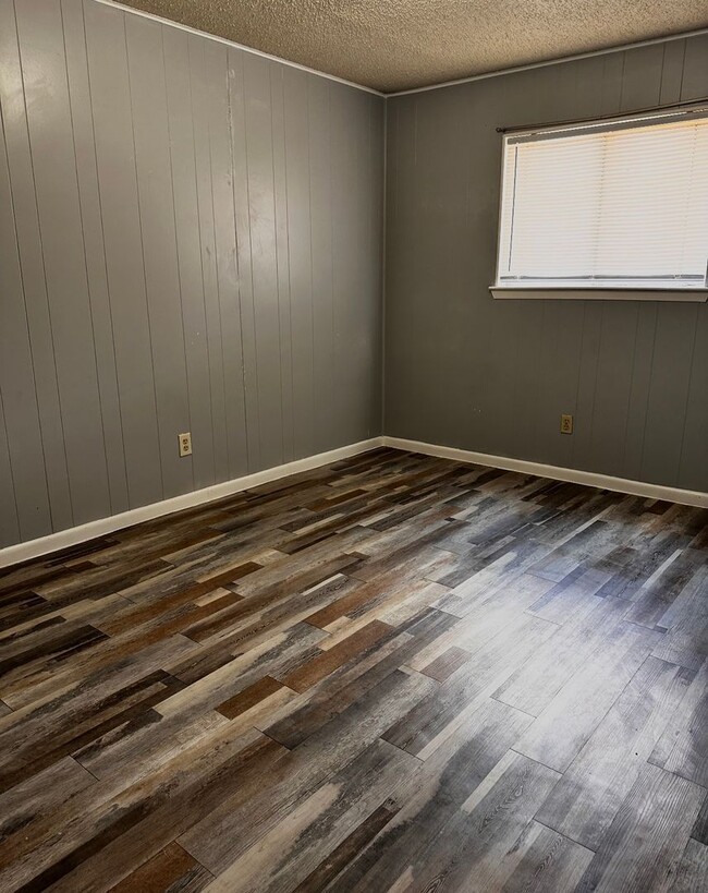 1507 Bundrant Dr Unit 1