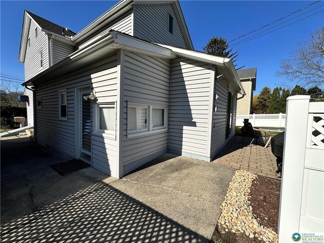 Photo - 1795 Canal St