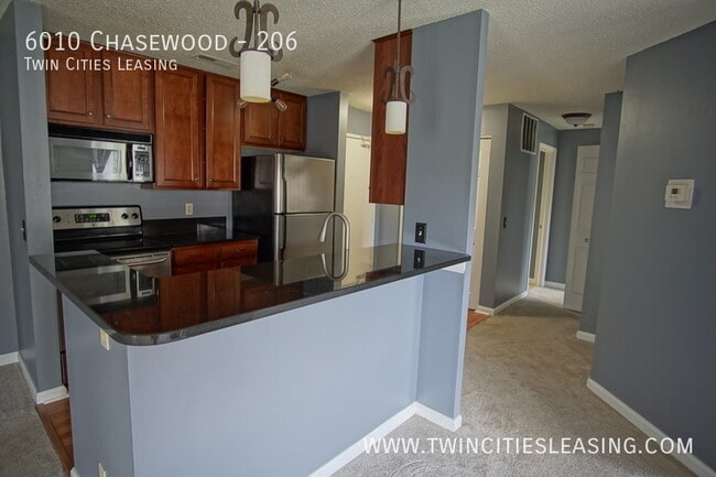 Photo - 6010 Chasewood Pkwy Unit 206
