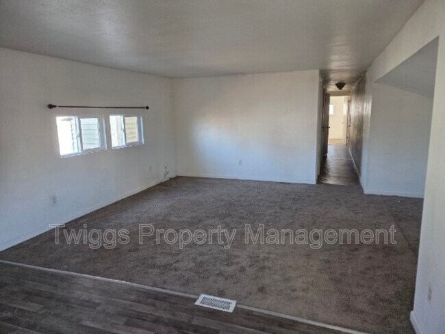 Photo - 107 Gumbo Dr