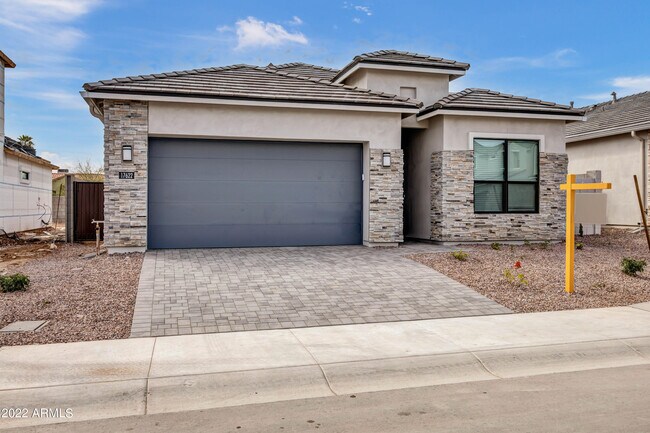 Photo - 17622 N 48th Pl