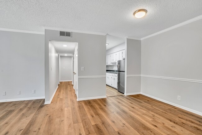 Photo - 515 Basswood Ave Unit F69