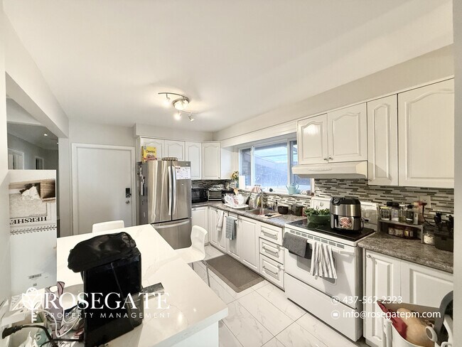 Photo - Charming 3-Bedroom Home with Front Porch &... Unit 1