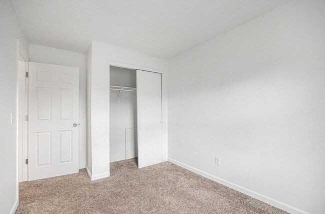 Photo - 8156 Washington St