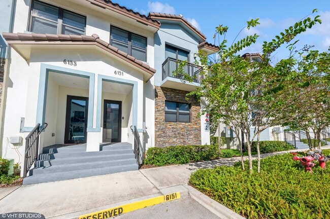 Photo - 6151 SW 36th Ct